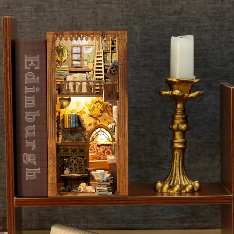 Eternal Book Nook Bookstore - Image 5